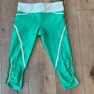 Exercise leggings